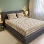 DRAP HOUSSE AVEC COUSSIN MARQUE ABM 2 places 220*240 BEIGE