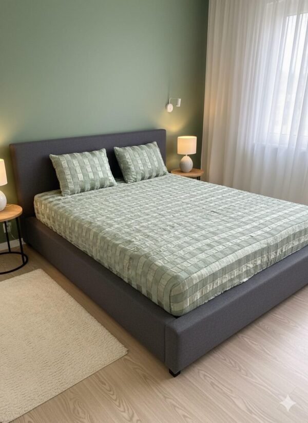 DRAP HOUSSE AVEC COUSSIN MARQUE ABM 2 places 220*240 VERT