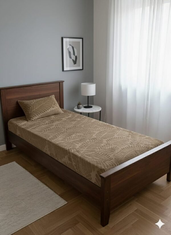 DRAP HOUSSE AVEC COUSSIN MARQUE ABM 1 place 160*230 MARRON