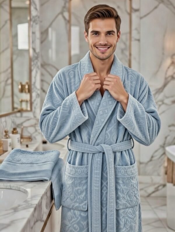 Cape de bain avec deux serviettes marque ABM JACQUARD 100% coton haute qualité