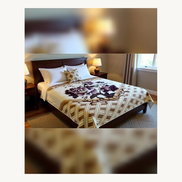 Couverture SOLAR BEAR MARQUE ABM double faces 2 places 12 KG 220*240CM - beige fleurs violettes