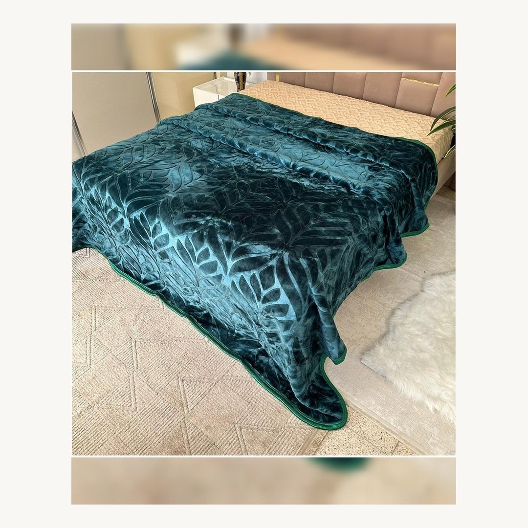 SxpxObDwyDsjqJoF.jpg Couverture GOLDEN BEAR MARQUE ABM 2 places 7 KG 220*240CM vert – Image 1