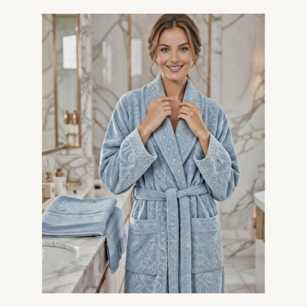 Cape de bain avec deux serviettes marque ABM JACQUARD 100% coton haute qualité - bleu clair, femme