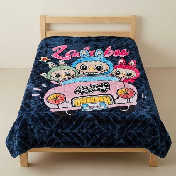 Couverture enfant MARQUE ABM 160*220 CM acrylique - Labubu voiture, bleu nuit