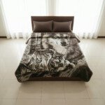 Couverture SOLAR BEAR MARQUE ABM double faces 2 places 12 KG 220*240CM - gris motif loups
