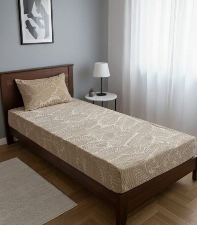 DRAP HOUSSE AVEC COUSSIN MARQUE ABM 1 place 160*230 BEIGE - motif feuillage