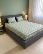 DRAP HOUSSE AVEC COUSSIN MARQUE ABM 2 places 220*240 VERT