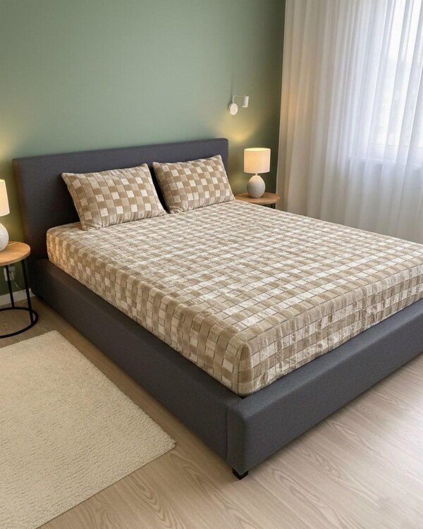 DRAP HOUSSE AVEC COUSSIN MARQUE ABM 2 places 220*240 BEIGE