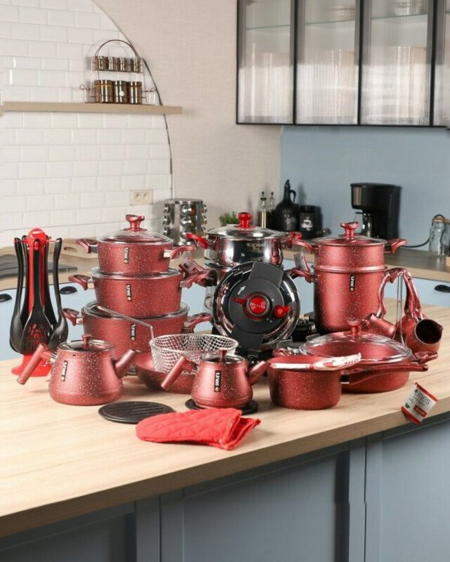 MARQUE Lines – Batterie de Cuisine 38 Pièces Granite Rouge