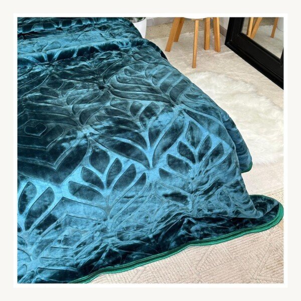 Couverture LA REINE MARQUE ABM 2 places 4 KG 220*240CM VERT