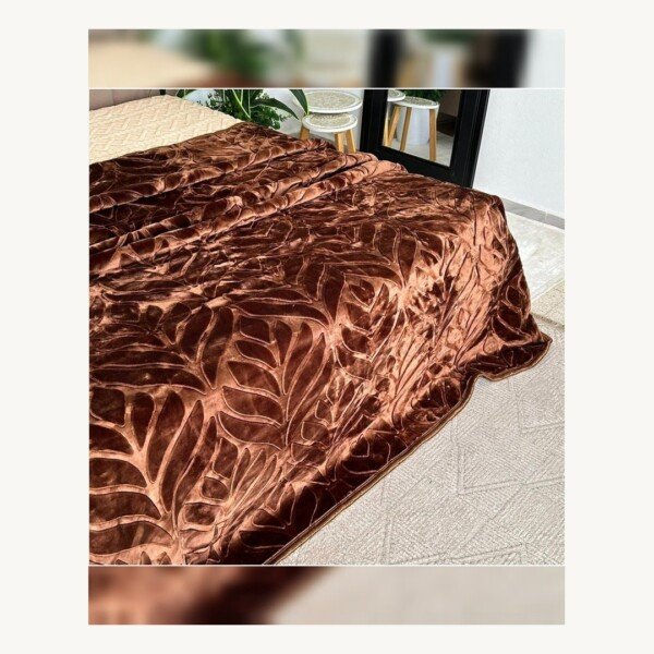 Couverture LA REINE MARQUE ABM 2 places 4 KG 220*240CM MARRON