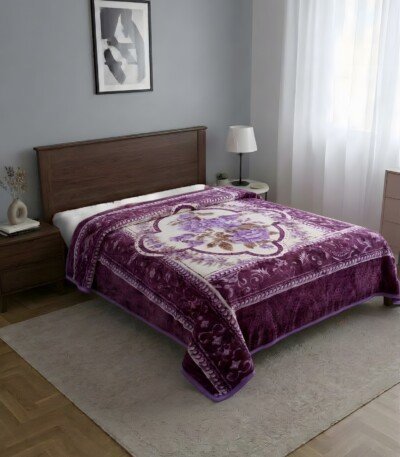 Couverture TRUE LOVE MARQUE ABM 2 places 6 KG 220*240CM - Violet, médaillon fleuri